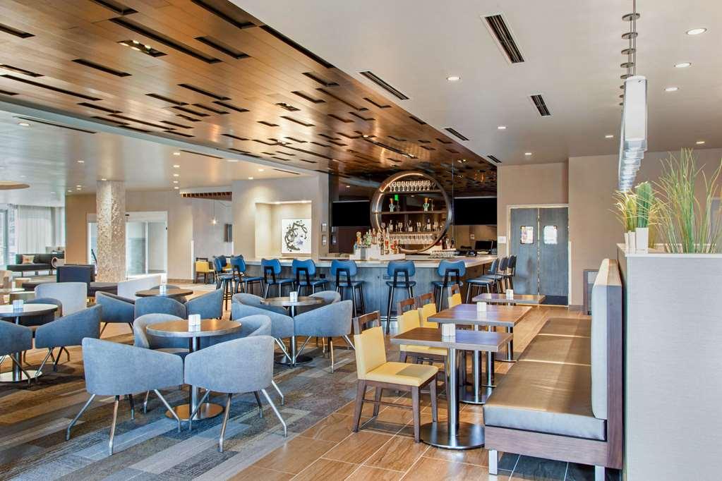 Cambria Hotel Manchester South Windsor Restaurant photo