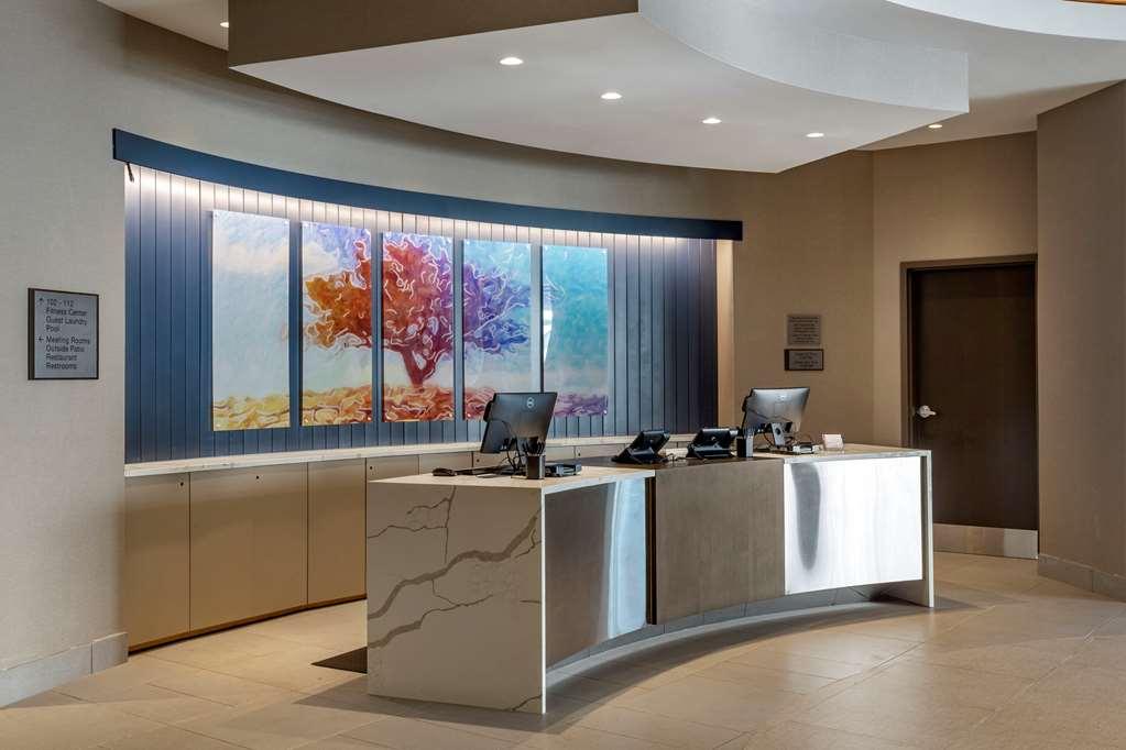 Cambria Hotel Manchester South Windsor Interior photo
