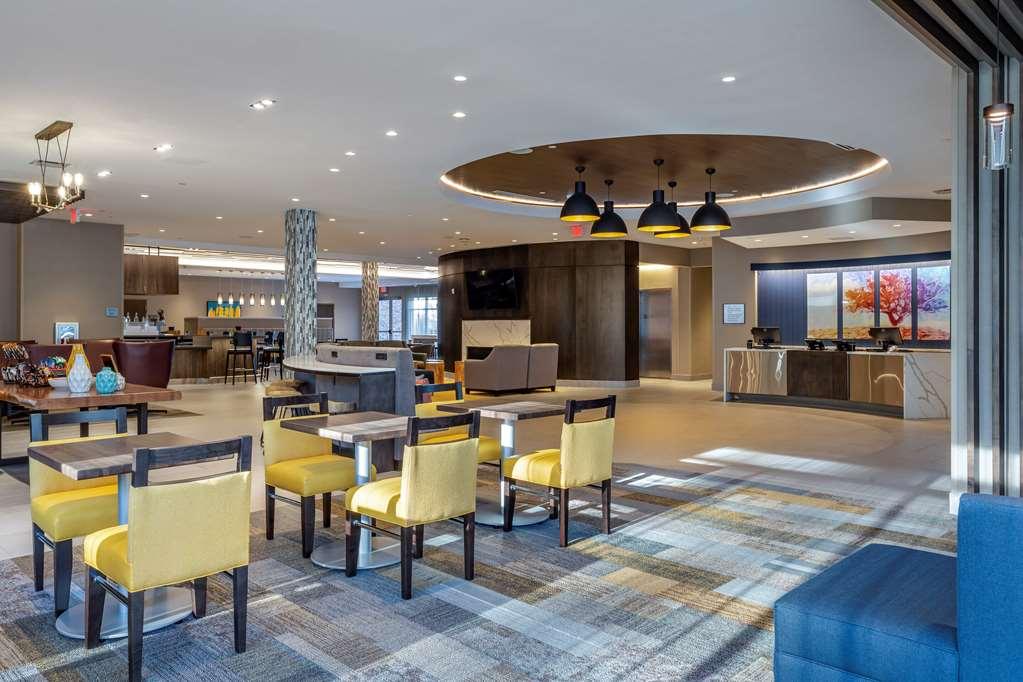 Cambria Hotel Manchester South Windsor Interior photo