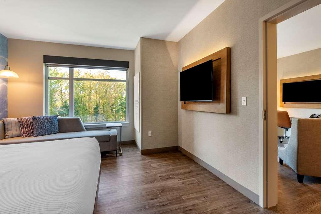 Cambria Hotel Manchester South Windsor Room photo